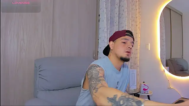 alejandro calderon1 online show from 11/17/25, 05:02