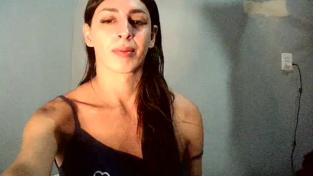 AlexiaDuucan online show from 11/01/25, 12:07