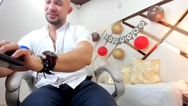 Snapshot of jacob_hardx chatting on 01/31/25, 11:13 jacob hardx online show from 01/31/25, 11:13