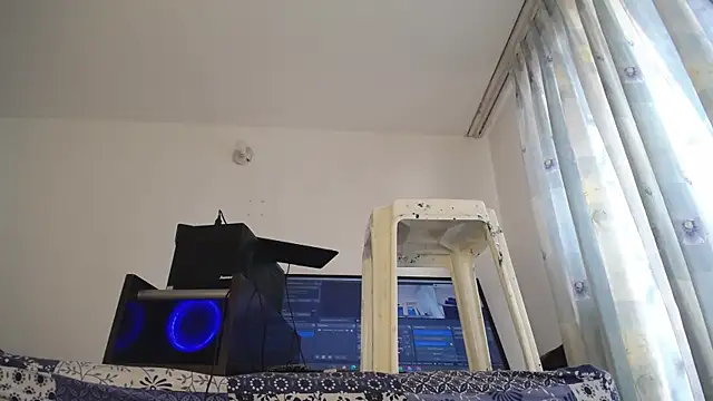 eolicasex online show from 02/07/25, 04:03