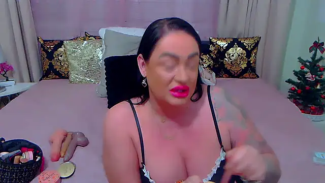 Snapshot of BustyVicky chatting on 12/25/24, 10:16 BustyVicky online show from 12/25/24, 10:16