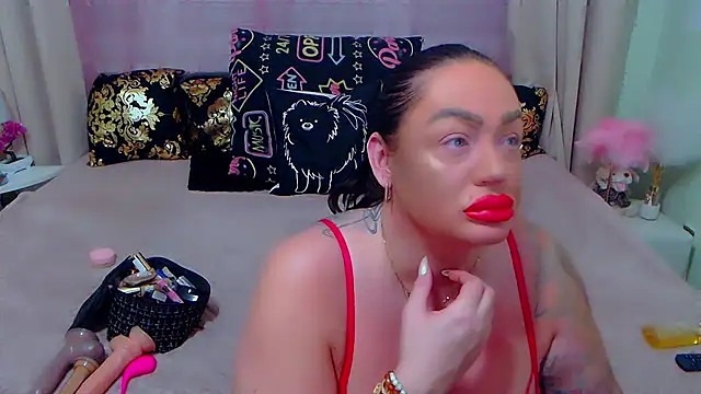 Snapshot of BustyVicky chatting on 02/25/25, 09:57 BustyVicky online show from 02/25/25, 09:57