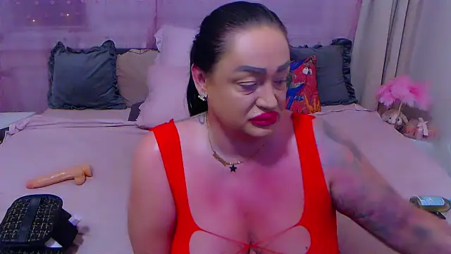 Snapshot of BustyVicky chatting on 09/21/25, 08:43 BustyVicky online show from 09/21/25, 08:43