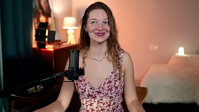 Snapshot of Special___ chatting on 03/07/25, 03:28 Special online show from 03/07/25, 03:28