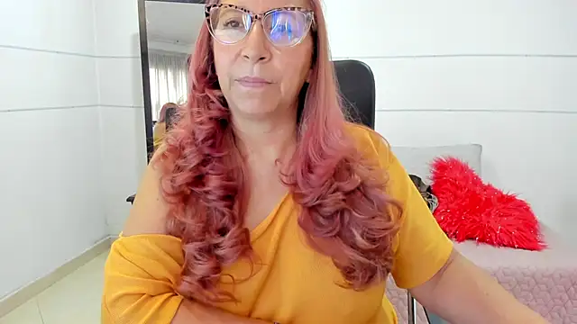 Snapshot of vaalery_sweet chatting on 12/20/24, 08:12 vaalery sweet online show from 12/20/24, 08:12