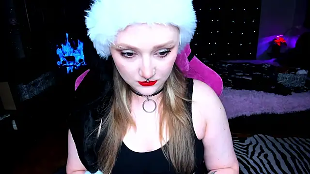 Snapshot of YourDyingBride chatting on 12/25/24, 11:31 YourDyingBride online show from 12/25/24, 11:31