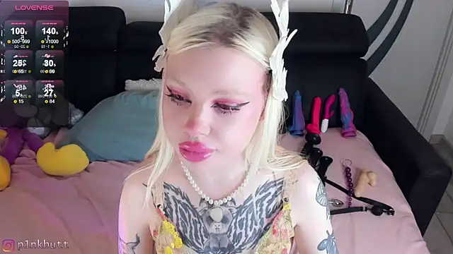 HelenGoat online show from 12/20/24, 06:13