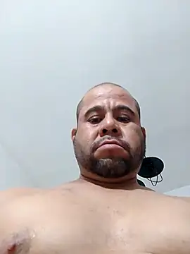 Snapshot of Tudulce07jop chatting on 09/15/25, 03:17 Tudulce07jop online show from 09/15/25, 03:17