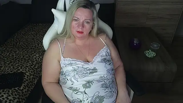 MolligSpielle online show from 01/10/25, 01:32