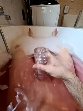 Snapshot of toeloverlive chatting on 12/01/25, 09:58 toeloverlive online show from 12/01/25, 09:58