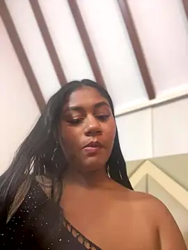 Snapshot of SSCARLETH_ chatting on 11/11/25, 11:54 SSCARLETH online show from 11/11/25, 11:54