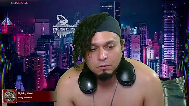 chino roz online show from 02/22/25, 12:16