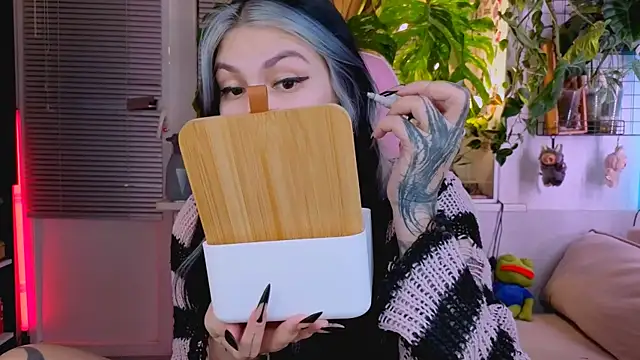 jelya sg online show from 11/15/25, 02:02