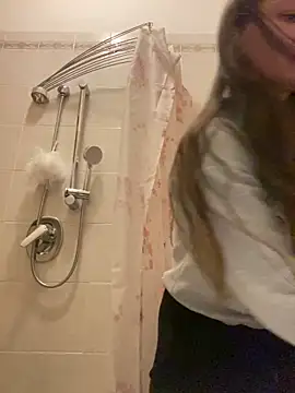 Snapshot of Natalieass chatting on 03/06/25, 06:16 Natalieass online show from 03/06/25, 06:16