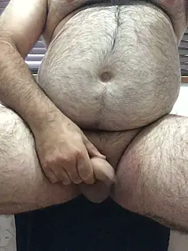 Snapshot of hairysmallcockguy chatting on 01/23/25, 08:15 hairysmallcockguy online show from 01/23/25, 08:15