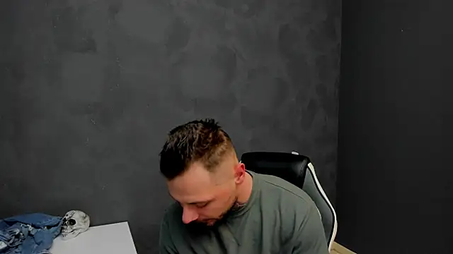 BrianHunts online show from 02/10/25, 06:42