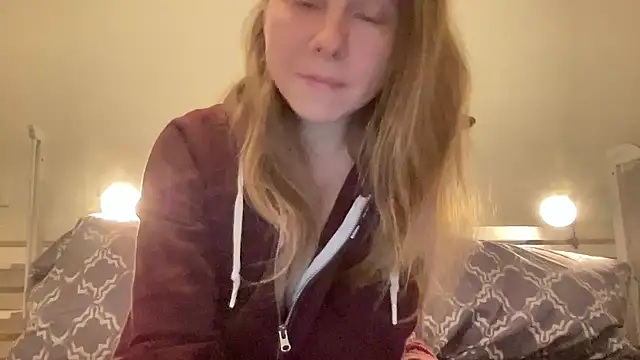 SweetLucy96 online show from 12/19/24, 05:40