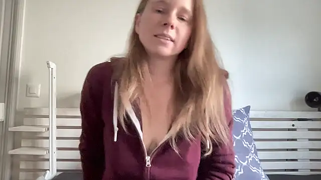 SweetLucy96 online show from 12/24/24, 01:28