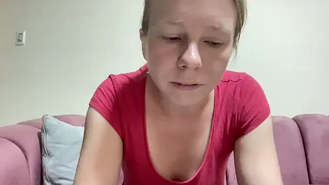 SweetLucy96 online show from 09/20/25, 10:27