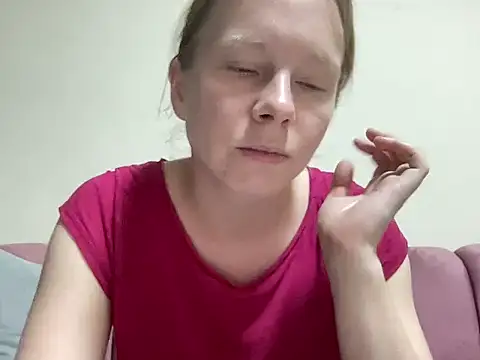 SweetLucy96 online show from 10/25/25, 10:23