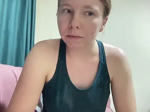 SweetLucy96 online show from 11/03/25, 12:39