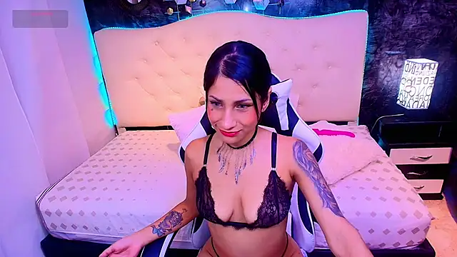 tamara colliins  online show from 10/13/25, 04:12