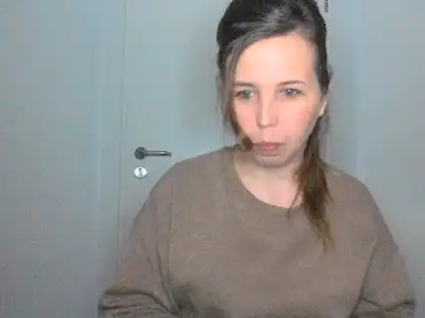 loveis007 online show from 03/18/25, 09:21