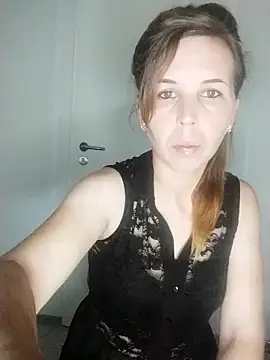 loveis007 online show from 09/12/25, 09:48