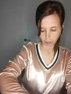 loveis007 online show from 09/29/25, 08:24