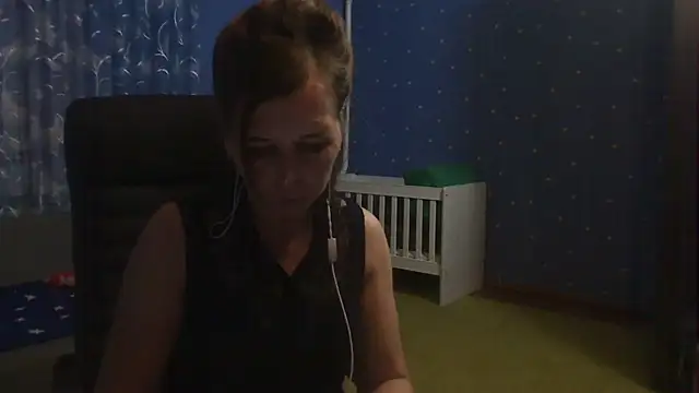 loveis007 online show from 10/30/25, 08:42