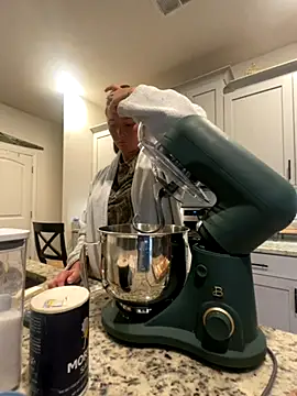 triple34D online show from 10/29/25, 04:53