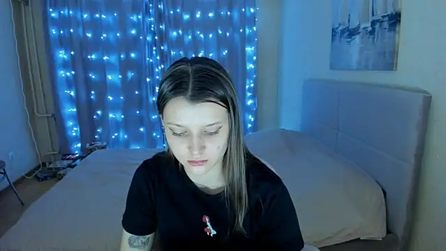 Snapshot of SoniNesti chatting on 02/06/25, 03:09 SoniNesti online show from 02/06/25, 03:09