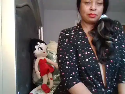 MSweetLindaParks online show from 02/16/25, 03:05