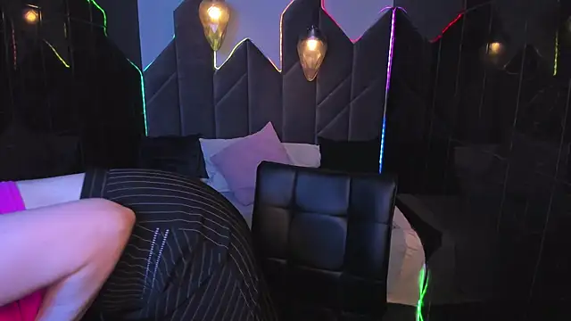 NikaGentle online show from 11/07/25, 06:02