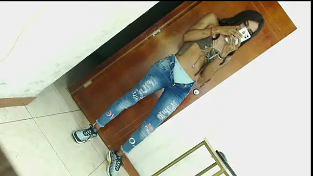 nomy 07 online show from 02/18/25, 10:27