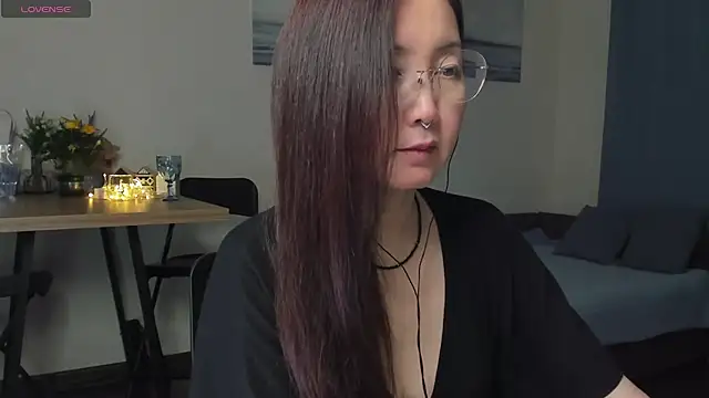 Snapshot of AvroraSakura chatting on 03/03/25, 04:35 AvroraSakura online show from 03/03/25, 04:35