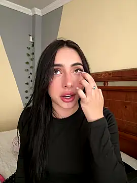 isabella jade online show from 09/15/25, 01:55