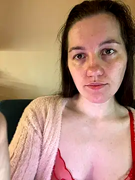 Snapshot of Nicole-Ray chatting on 11/14/25, 08:40 Nicole-Ray online show from 11/14/25, 08:40