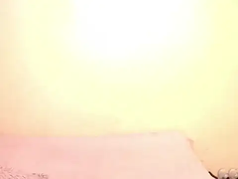 Snapshot of Queen_BootyXXX chatting on 11/19/25, 03:06 Queen BootyXXX online show from 11/19/25, 03:06