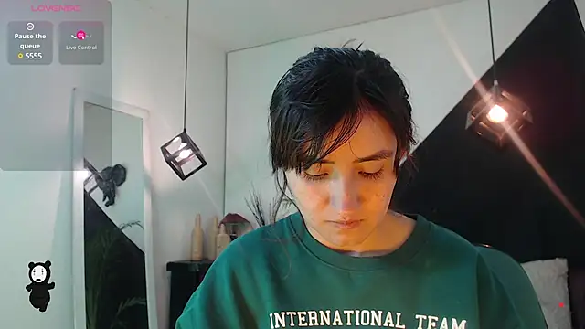 Perla Campbell online show from 03/22/25, 04:04