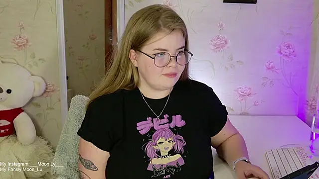 sinnamon  online show from 10/07/25, 06:05