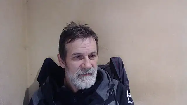 Snapshot of AlexNudo chatting on 10/07/25, 07:27 AlexNudo online show from 10/07/25, 07:27