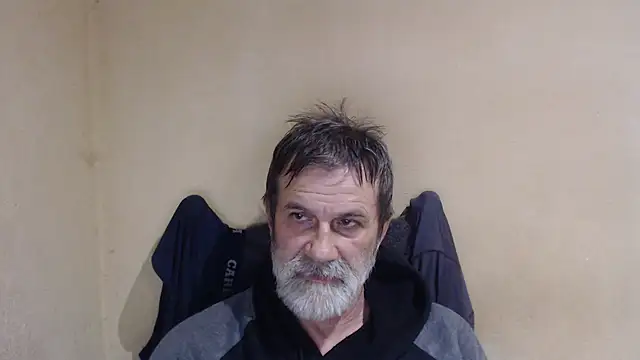 Snapshot of AlexNudo chatting on 10/10/25, 08:52 AlexNudo online show from 10/10/25, 08:52