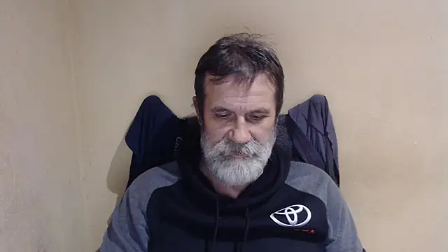 Snapshot of AlexNudo chatting on 11/02/25, 08:44 AlexNudo online show from 11/02/25, 08:44