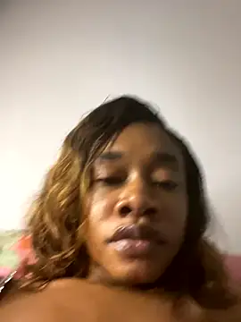  yisela  online show from 10/22/25, 01:06