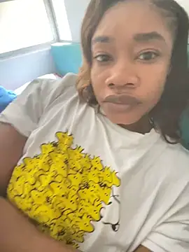  yisela  online show from 11/16/25, 08:25