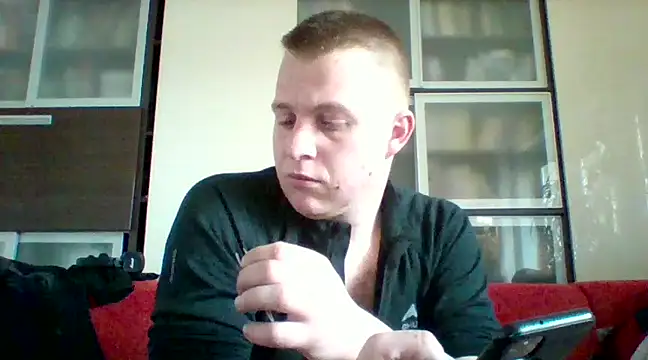 Snapshot of Matttthees chatting on 01/21/25, 11:46 Matttthees online show from 01/21/25, 11:46