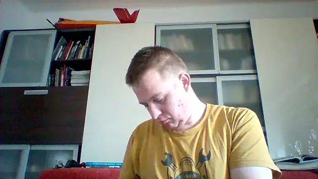 Snapshot of Matttthees chatting on 02/10/25, 01:33 Matttthees online show from 02/10/25, 01:33