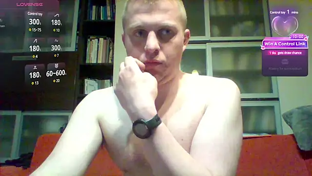Snapshot of Matttthees chatting on 03/20/25, 03:13 Matttthees online show from 03/20/25, 03:13