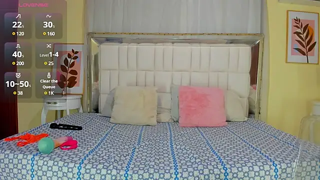 Snapshot of AlmaSean chatting on 03/15/25, 08:21 AlmaSean online show from 03/15/25, 08:21